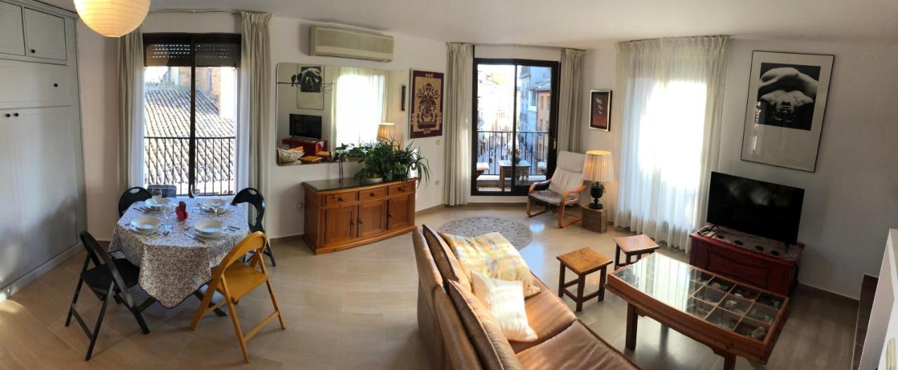 شقة Loft Acogedor Con Terraza Y Parking En El Centro ويسكا المظهر الخارجي الصورة